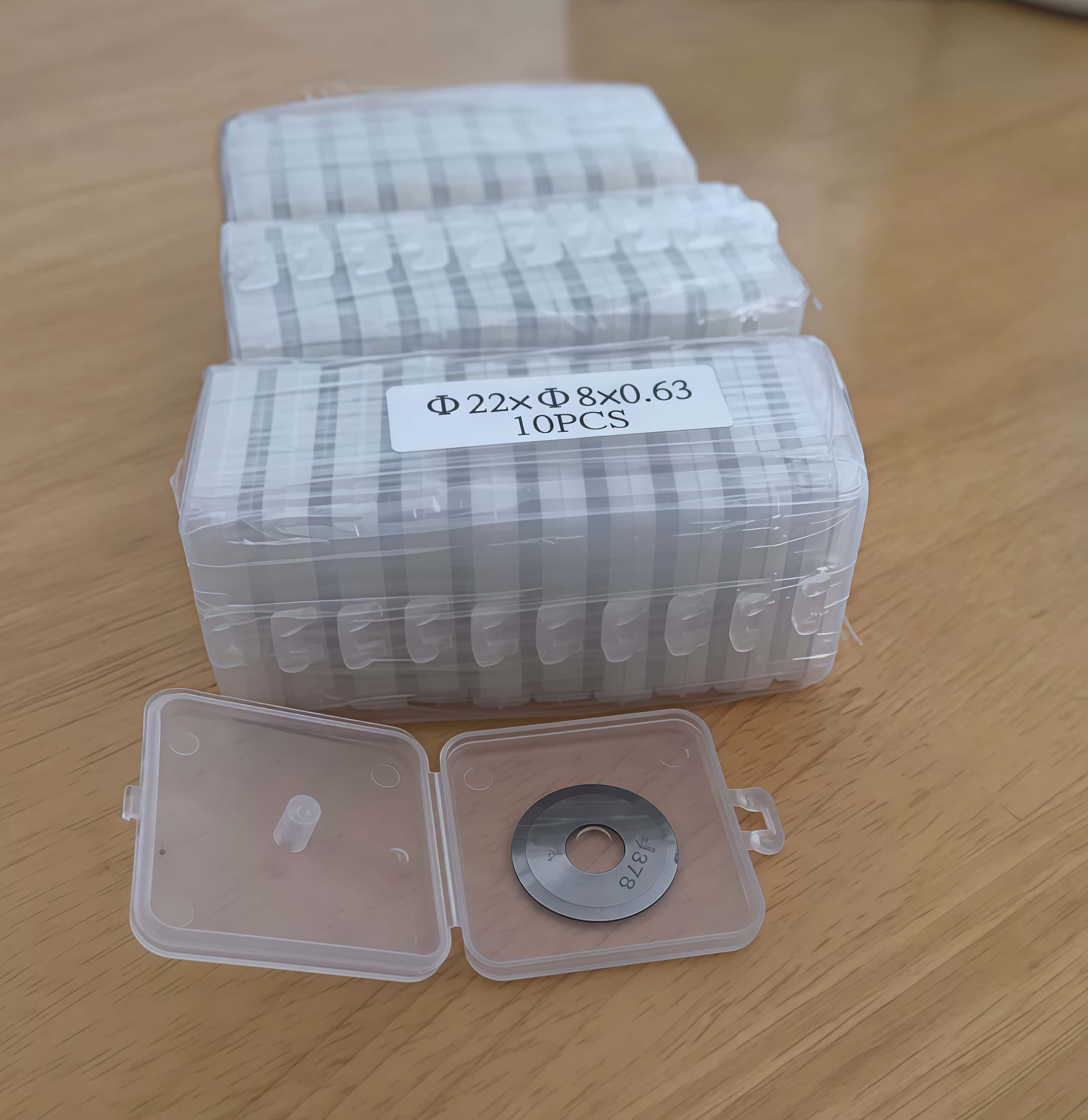 Custom tungsten steel (commonly referred to as tungsten carbide) knives and blades